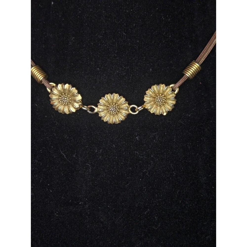 Eivind Hillestad Three Sunflowers Necklace Gold Tone on Cord